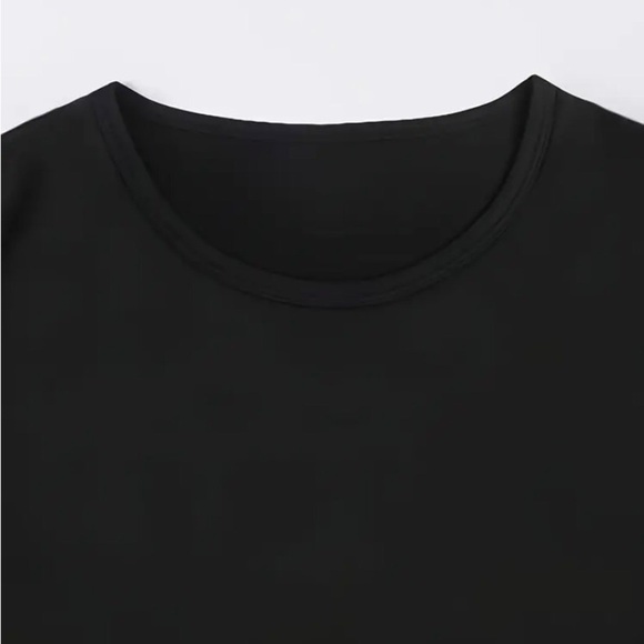 Womens Fashion Black Short Sleeve Horror Comedy Beetlejuice Movie T-Shirt - Picture 3 of 10